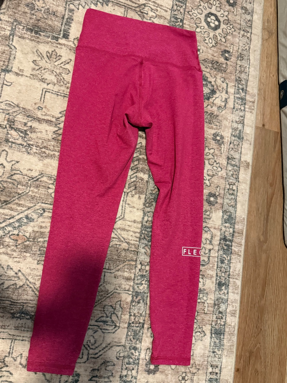 Fleo pink size small leggings